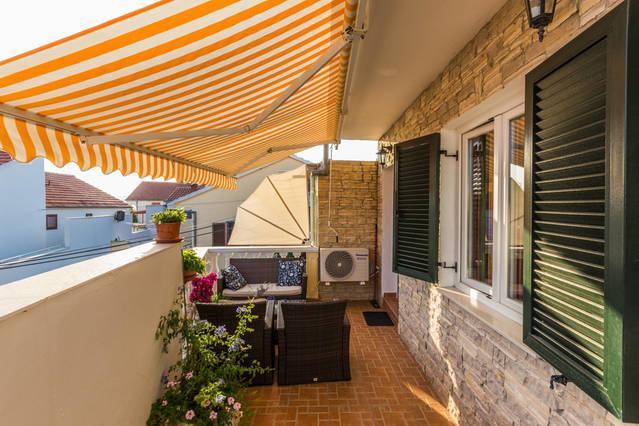 Apartment Grgo Biograd Na Moru Exterior photo